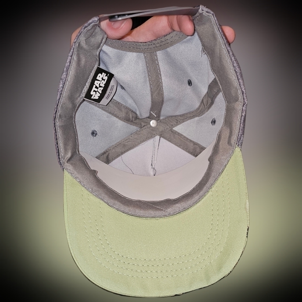 STAR Wars Grogu Cap - Picture 3 of 3